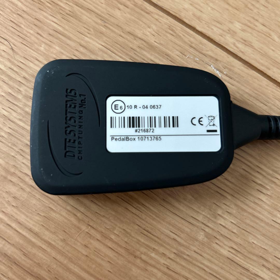 PedalBox スロットルコントローラ ベンツ用　Aクラス　Bクラス　など