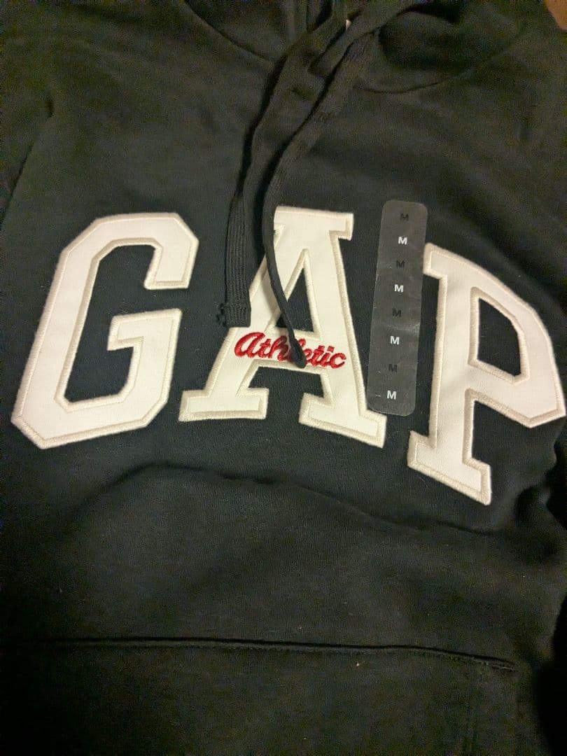 GAP ブラック フード付きパーカー Mサイズ