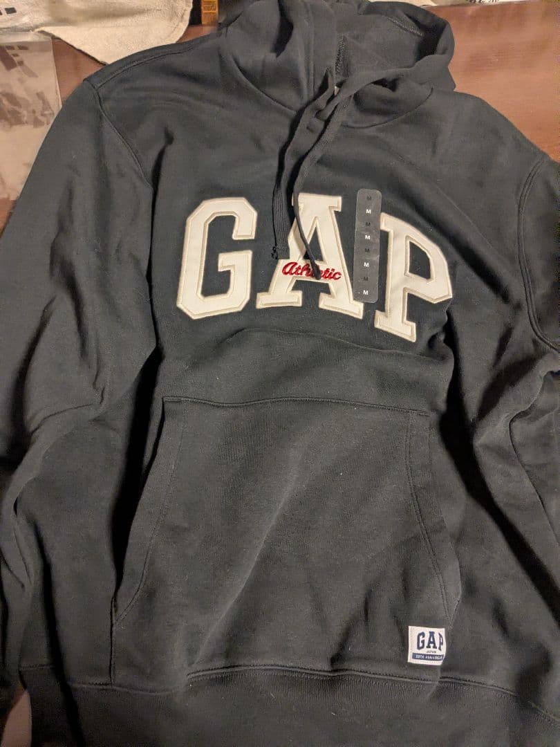 GAP ブラック フード付きパーカー Mサイズ