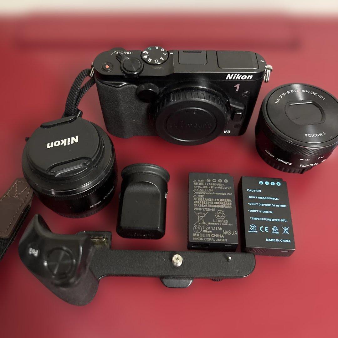 Nikon 1 V3 ミラーレスカメラ 本体とレンズ、箱付き