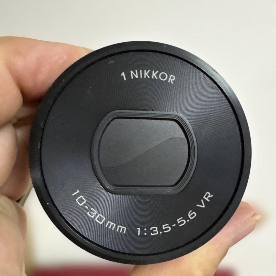 Nikon 1 V3 ミラーレスカメラ 本体とレンズ、箱付き