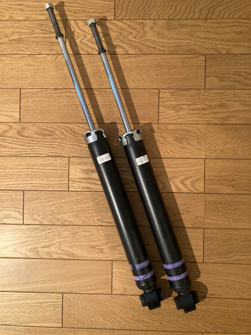 アルヴェル20系リア純正ショックアブソーバー