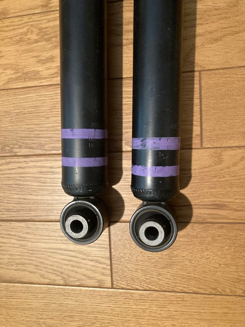 アルヴェル20系リア純正ショックアブソーバー