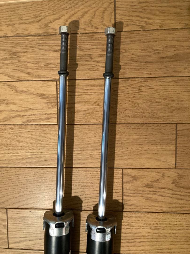 アルヴェル20系リア純正ショックアブソーバー