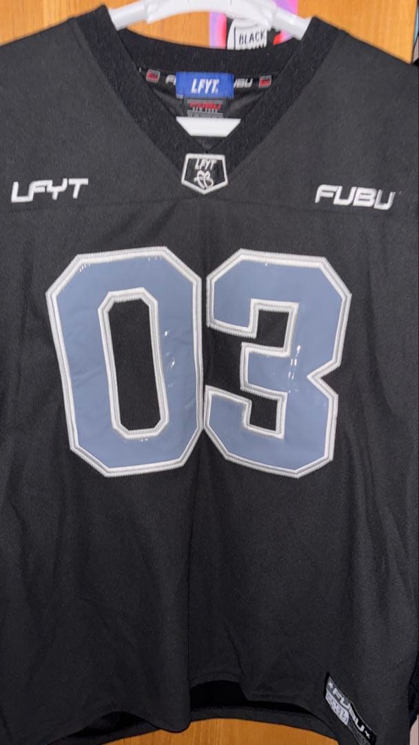 FUBU×LFYT フットボールシャツ