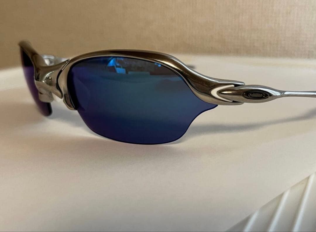 Oakley ロメオ2 (オーバーホール済) スペアレンズ　とケース付き