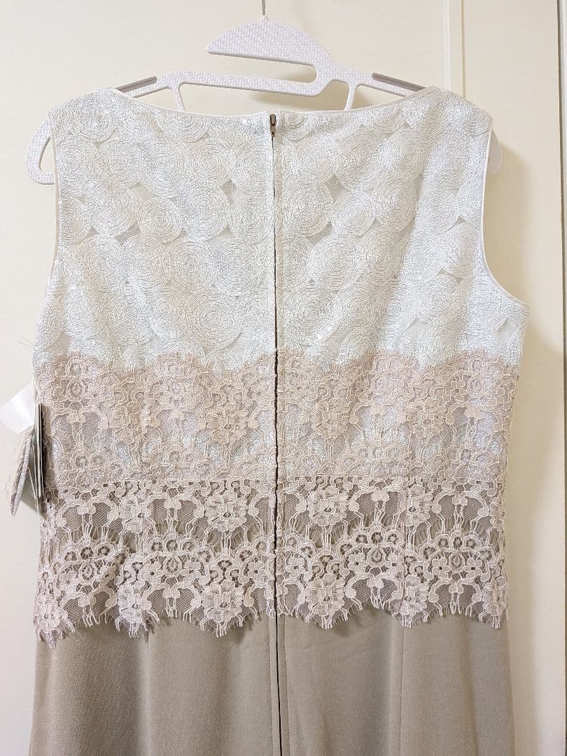 歳末処分価格【新品格安SALE】ラフェスタシック ドレスワンピースベージュ13号