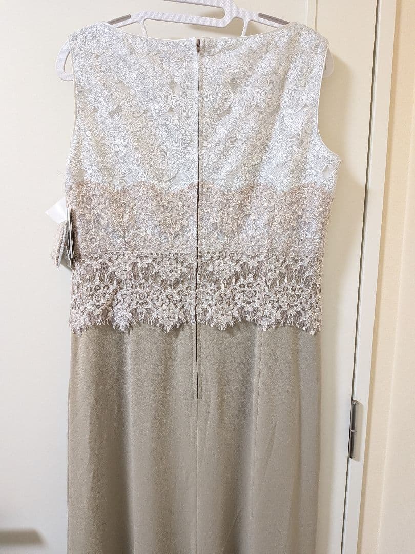 歳末処分価格【新品格安SALE】ラフェスタシック ドレスワンピースベージュ13号