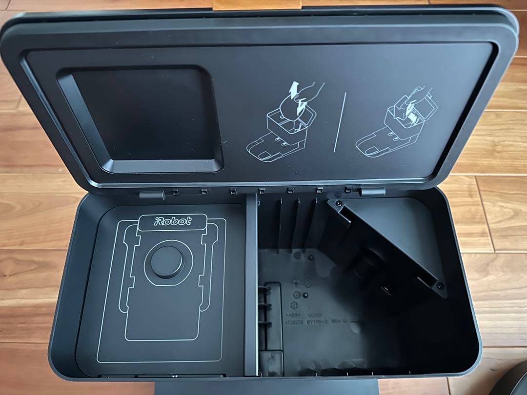 IROBOT  アイロボット ルンバ J7+