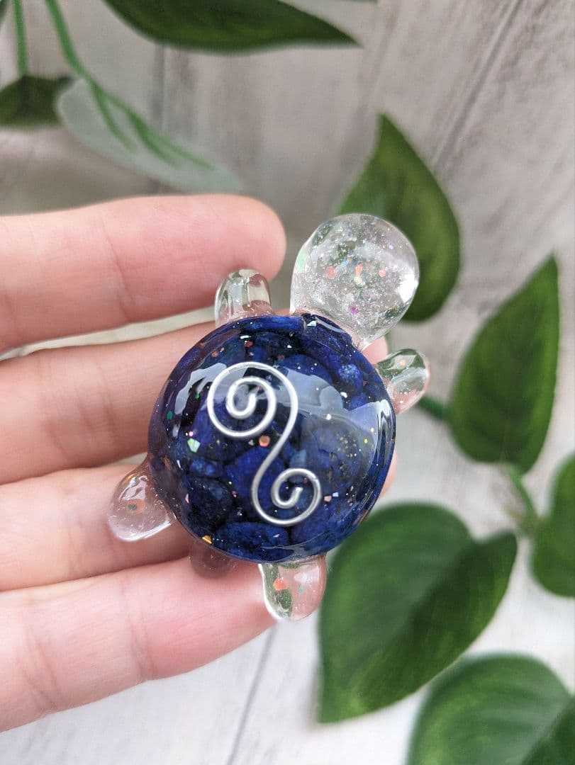 【琥珀】ラピスラズリのかめちゃん形オルゴナイト☆他４点