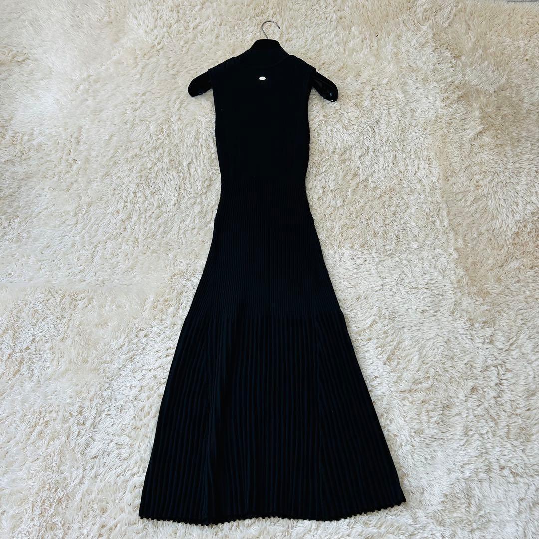 anuans セミマーメイドニットワンピース　ブラック