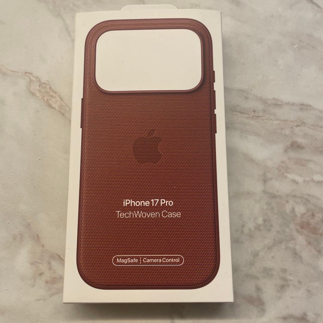 iPhone 17 Pro Tech Woven Case ブラウン
