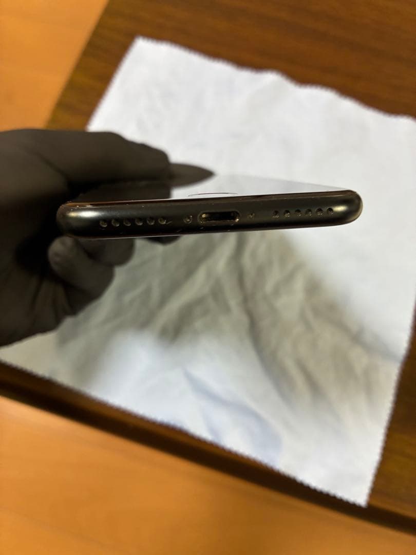 iPhone SE (第3世代) ブラック 本体　SIMロック解除