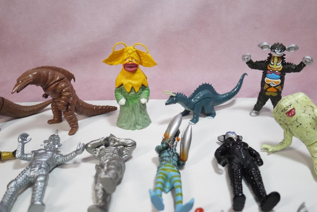HG ウルトラマン　ウルトラ怪獣　33体セット