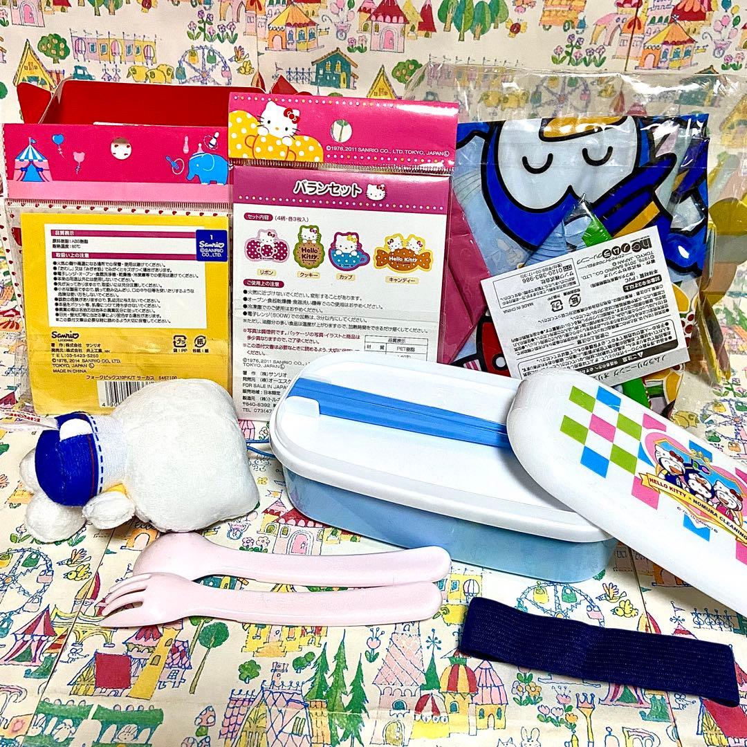 ハローキティ まとめ売り ひよこキティちゃん ぬいぐるみ マグ ご当地根付け 他