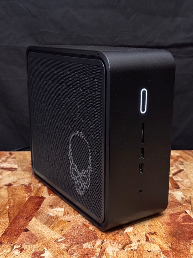 Intel NUC 9 i5 9300H MSI RTX 2060 ミニPC