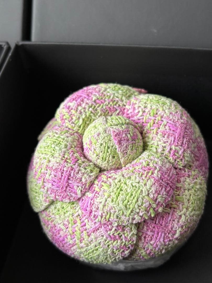 CHANEL シャネル　カメリア　ピンク