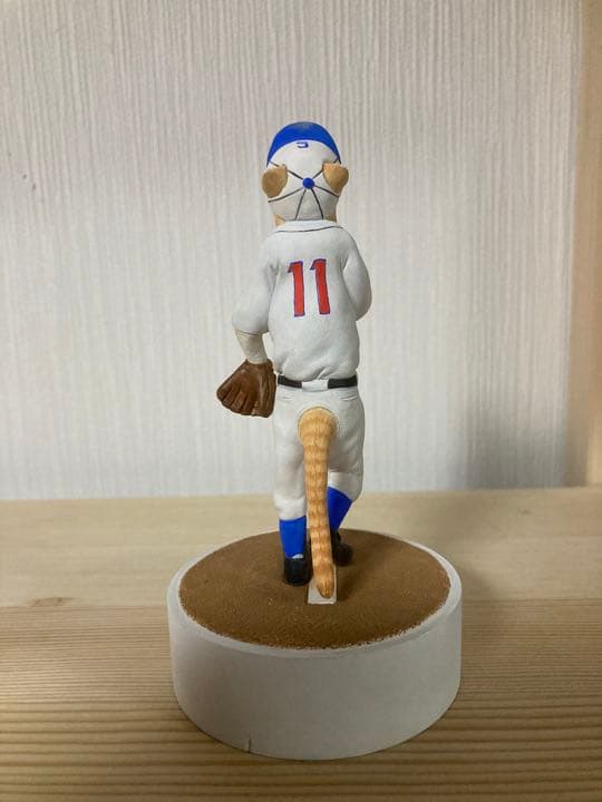 細山田匡宏　球とタマ　猫　猫の置物　アート作品②