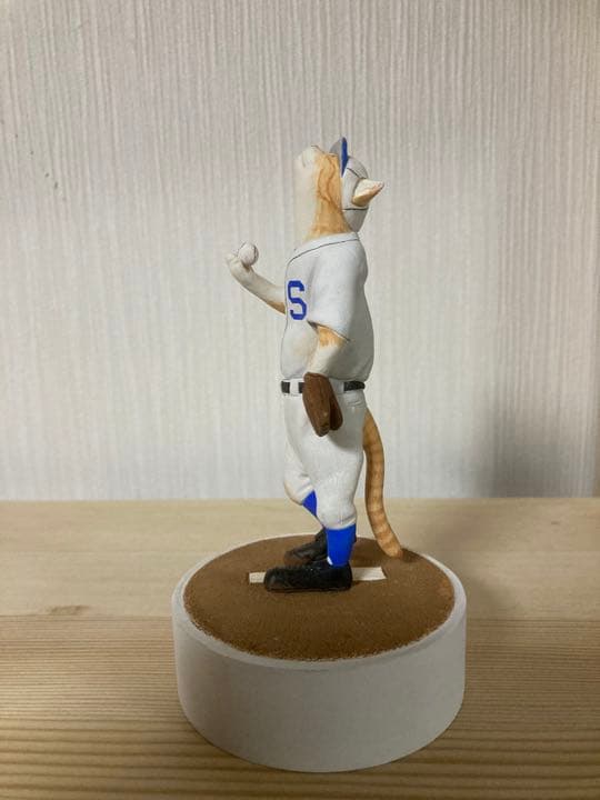 細山田匡宏　球とタマ　猫　猫の置物　アート作品②