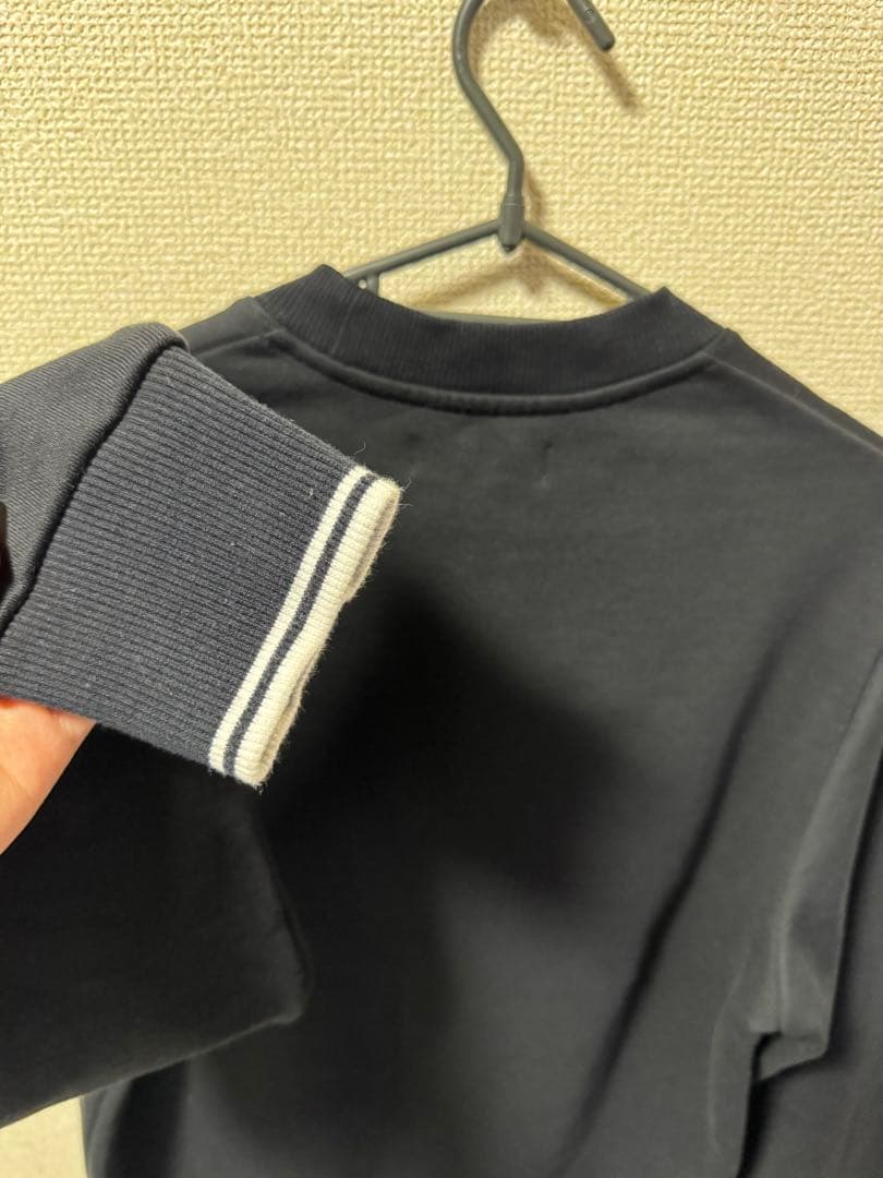 Fred Perry フレッドペリー　ブラック スウェット トレーナー