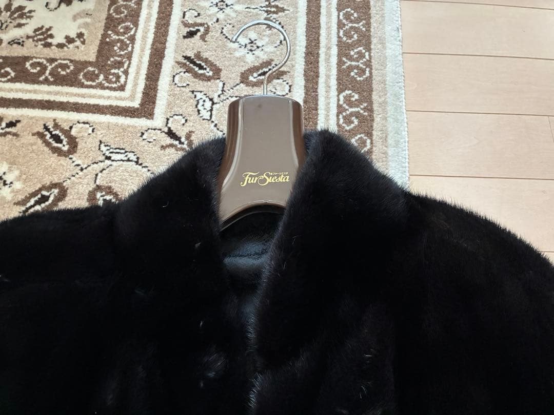 f*e様 ブラック　ミンク　毛皮コートロング