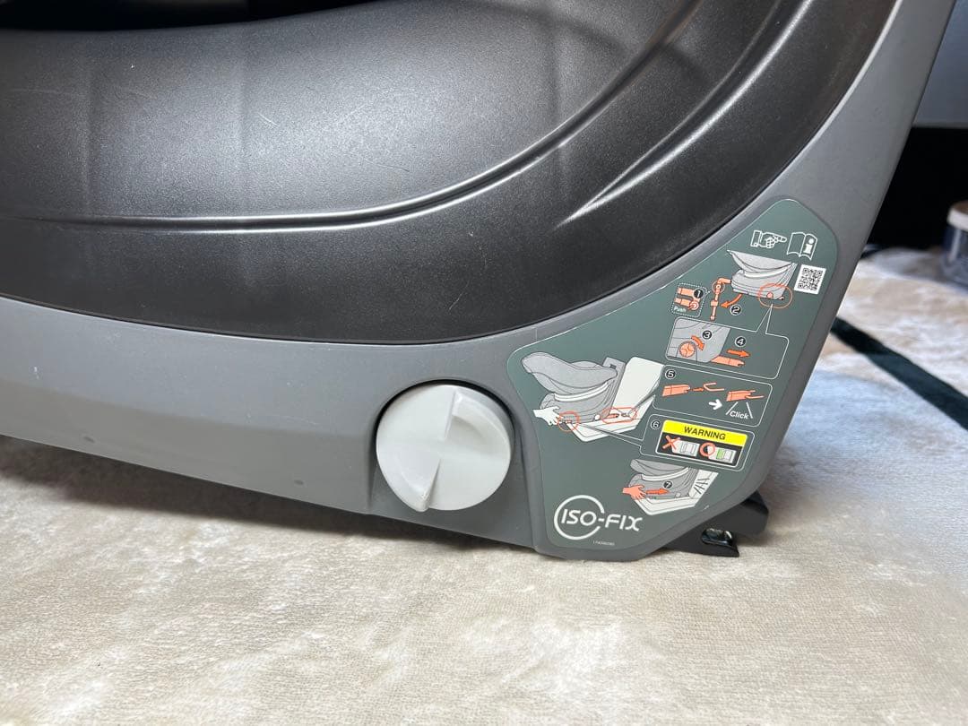 コンビ クルムーヴ スマート Light ISOFIX 新生児 チャイルドシート