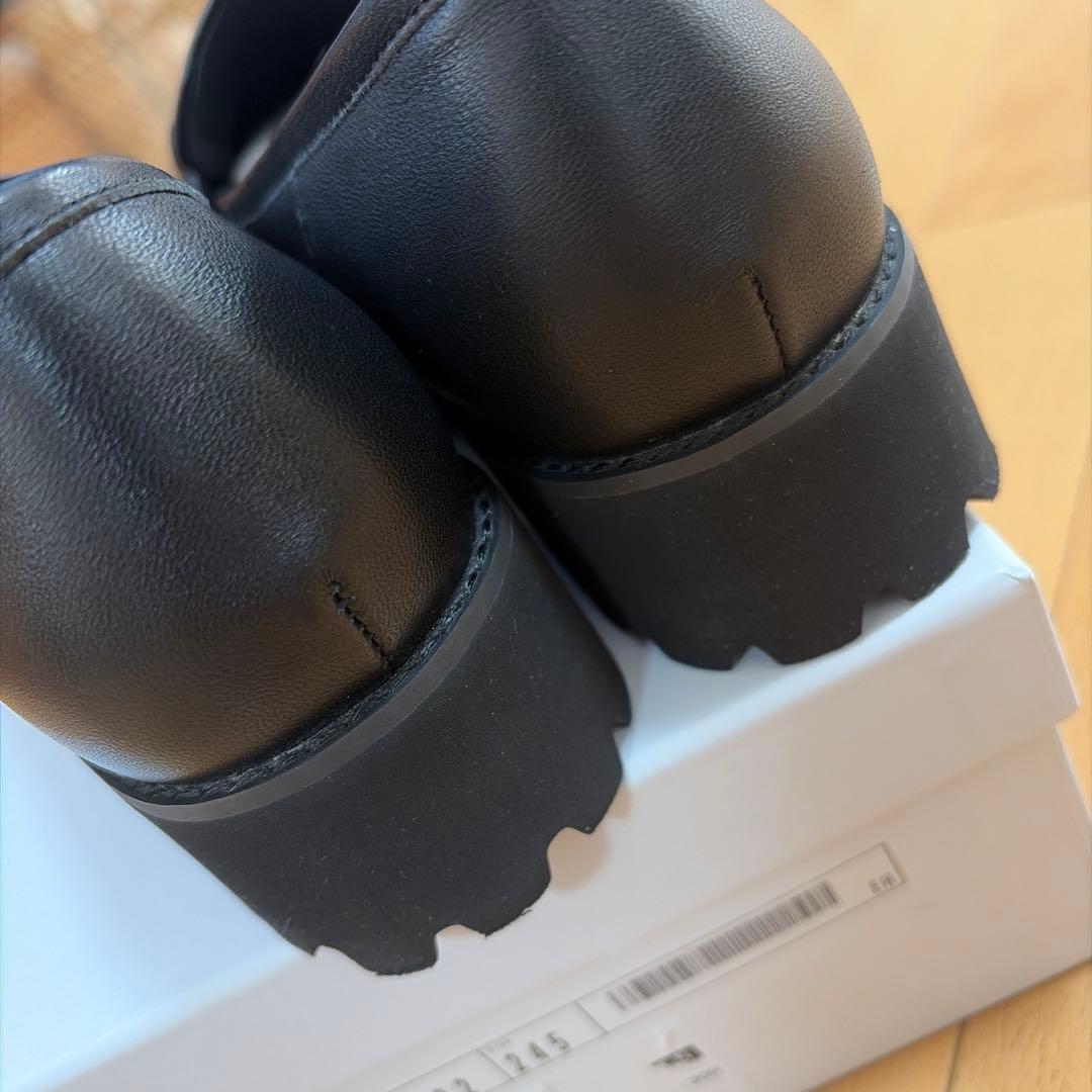 HIMIKO 卑弥呼ブラック厚底ローファー24.５センチ