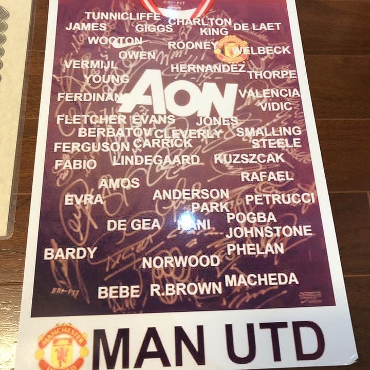 マンチェスターユナイテッド選手サイン入りユニフォーム