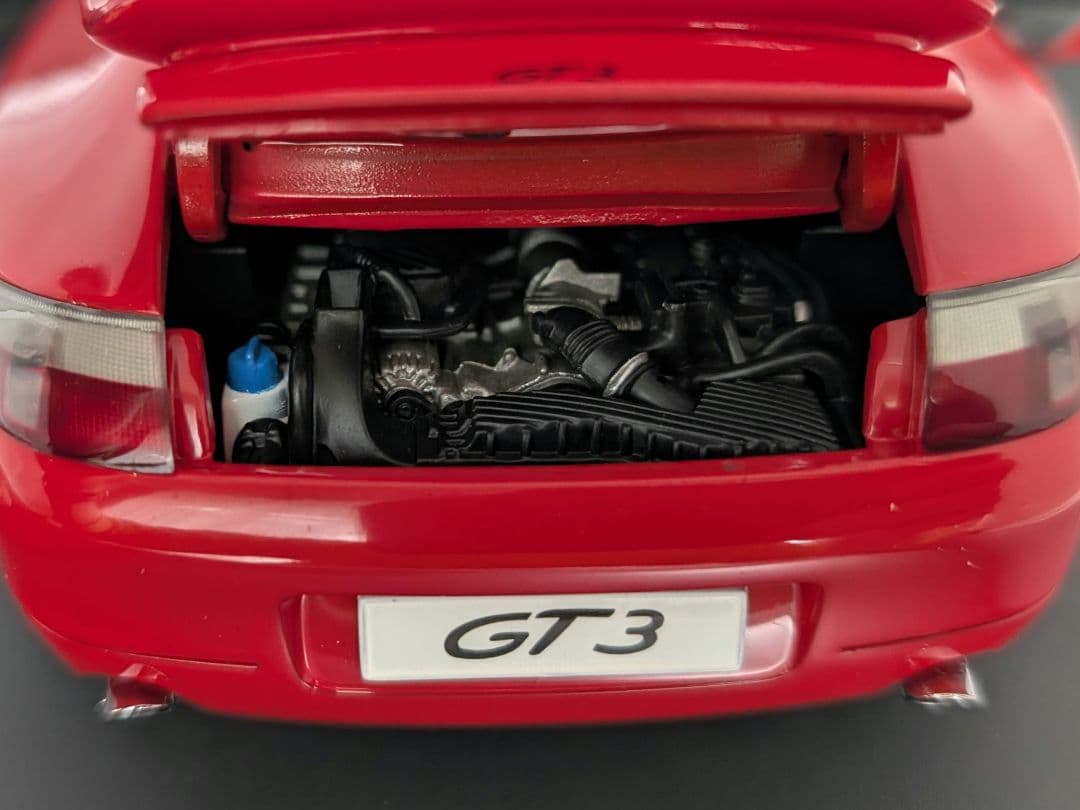 オートアート 1/18 ポルシェ 911 (996) GT3 レッド