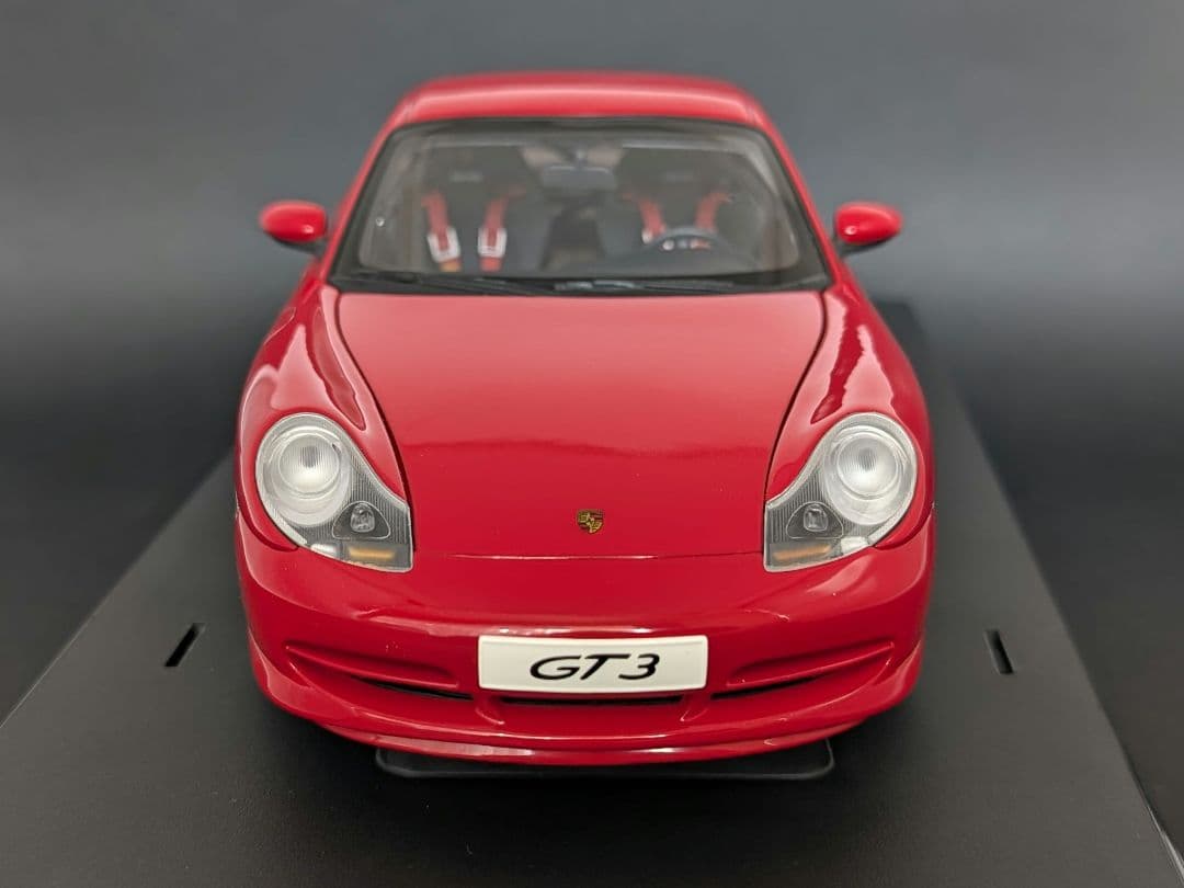 オートアート 1/18 ポルシェ 911 (996) GT3 レッド