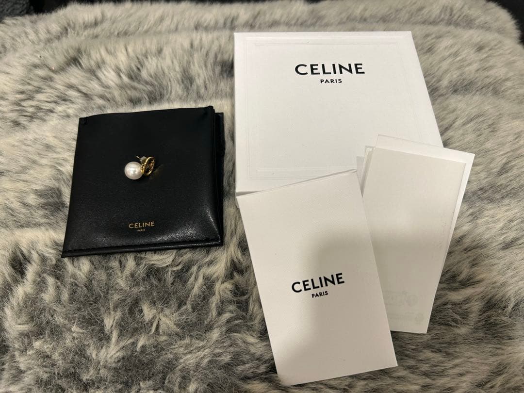⭐︎ころん⭐︎CELINE ピアス(片耳)