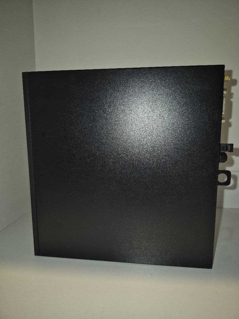 DELL OptiPlex 3060 Micro 8th Core i5　8GB