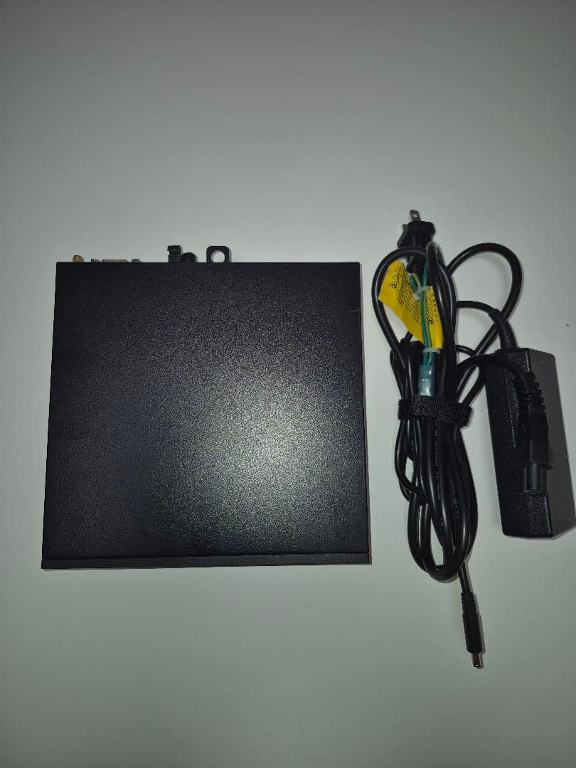 DELL OptiPlex 3060 Micro 8th Core i5　8GB