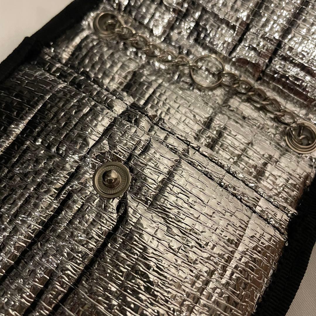 【美品】norienomoto スマホショルダー メタリック シルバー ブラック