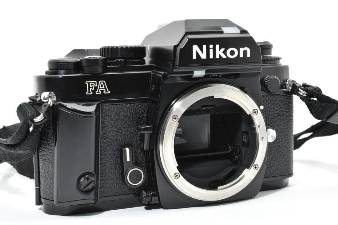 超美品 NIKON FA ブラック フィルムカメラ　モルト新品交換済 M710T
