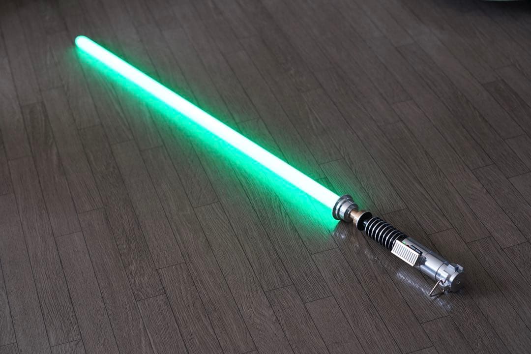 【スターウォーズ】ライトセーバー　ルーク　マンダロリアン　レプリカ　ネオピクセル