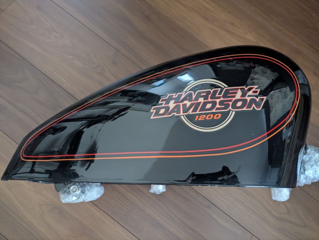 95　XL1200 左コック　スポーツスター　タンク