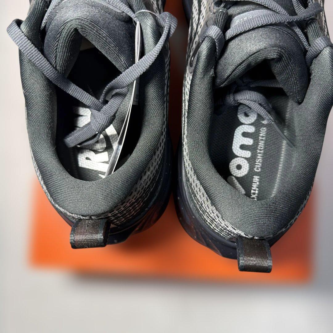 27.0 新品 NIKE VOMERO PLUS SPECKLE ボメロ プラス