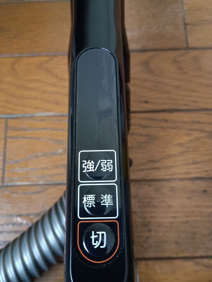 22年製❗軽量型、東芝、紙パック式掃除機(エアーノズル）