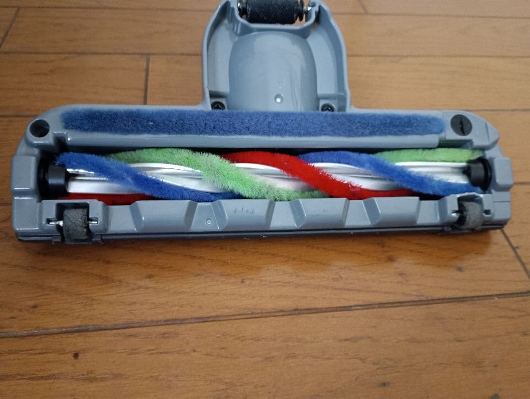 22年製❗軽量型、東芝、紙パック式掃除機(エアーノズル）