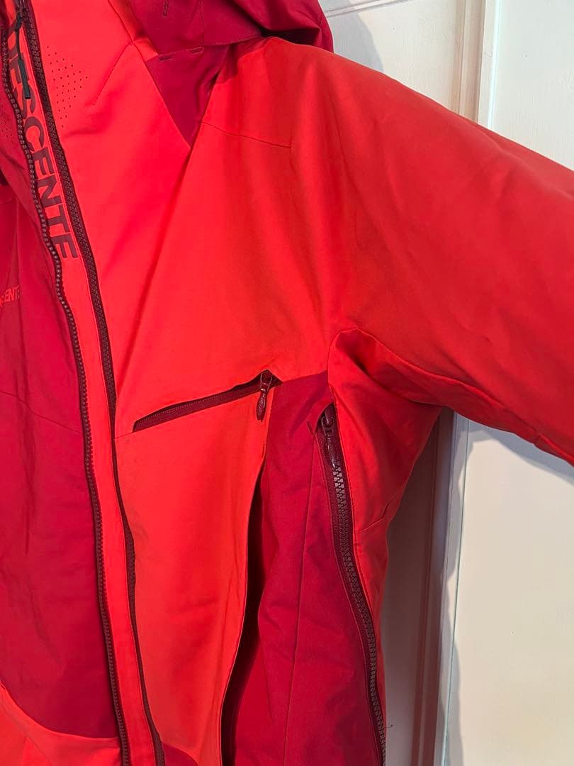 DESCENTE スキーウェア 【パンツも出品予定】