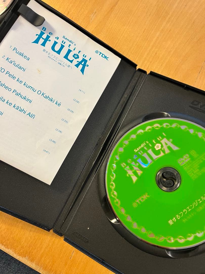 w*a様 Sandii's Hula Lessons DVD 5枚セット　カヒコ