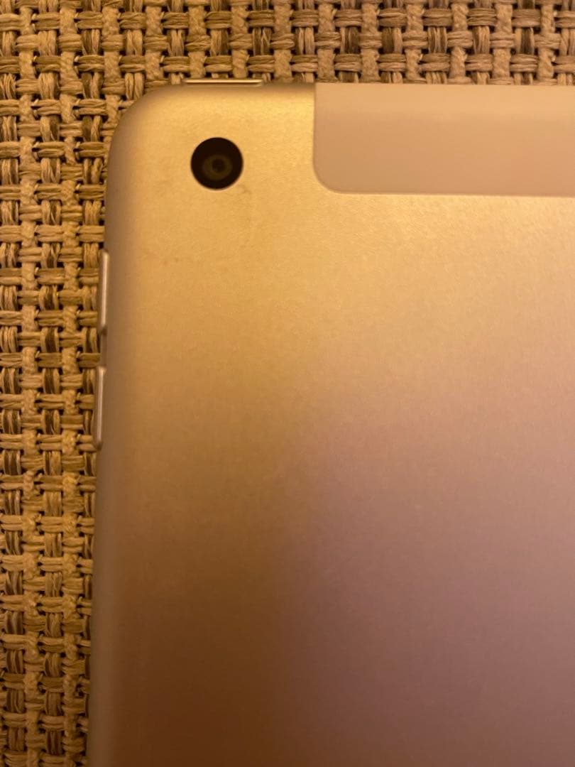 iPad 第7世代　128GB Wi-Fi+Cellular