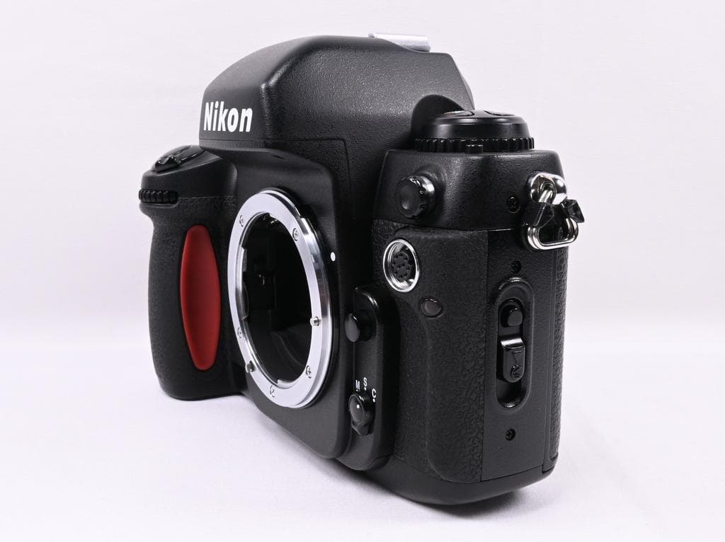 【超美品】 Nikon F100 ボディ 《3Vリチウム電池ホルダー付き》
