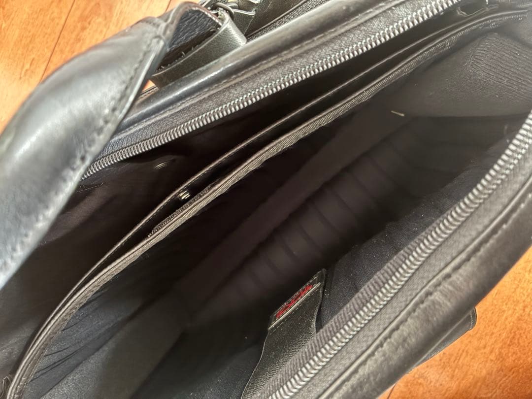 TUMIトゥミ ビジネスバッグ ブラック　ブリーフケース　2way 付属品あり