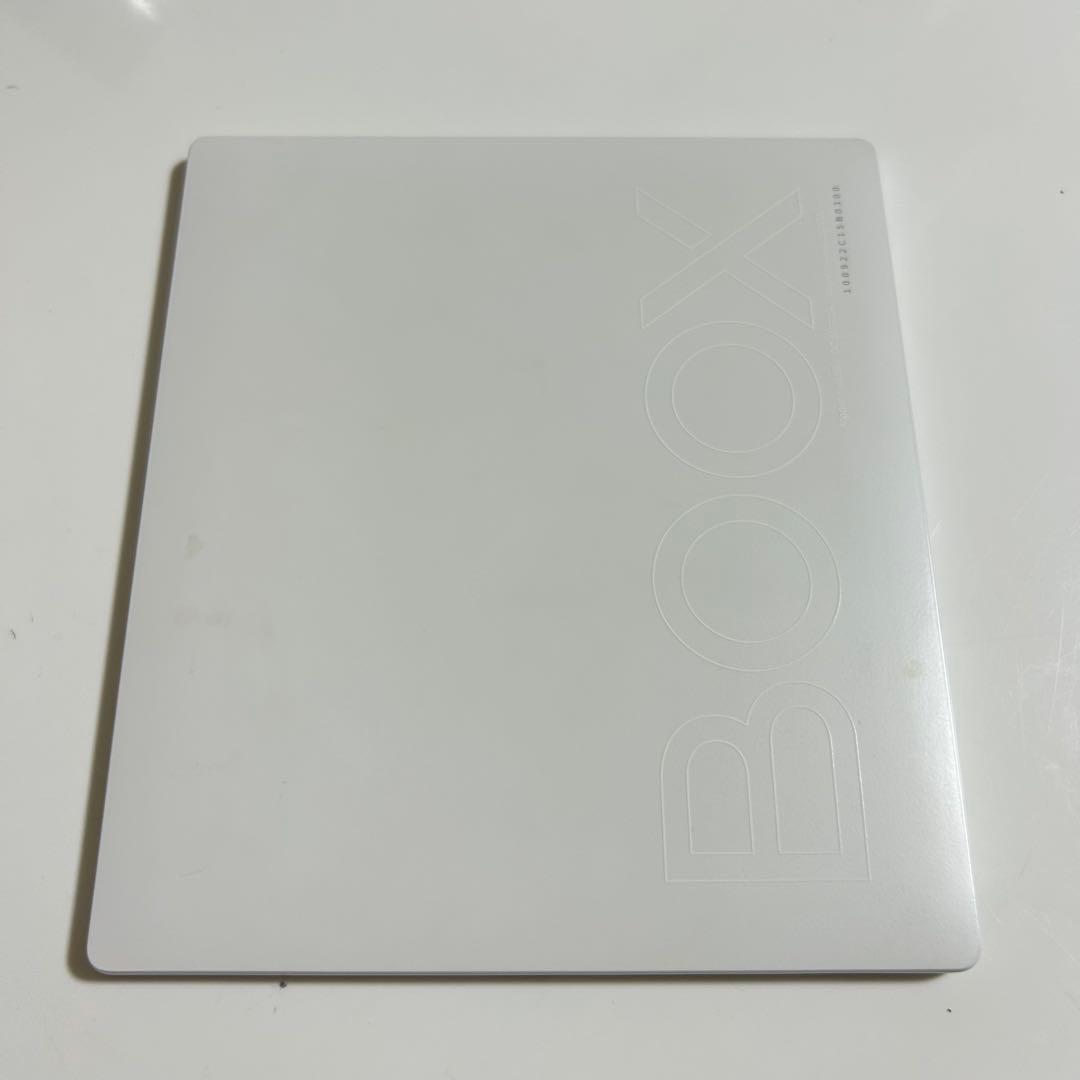 ONYX BOOX Leaf2 ホワイト