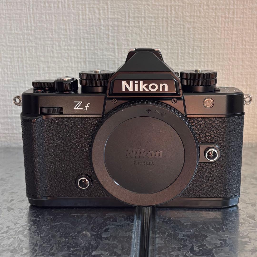 【美品】Nikon Zf 本体　ボディ