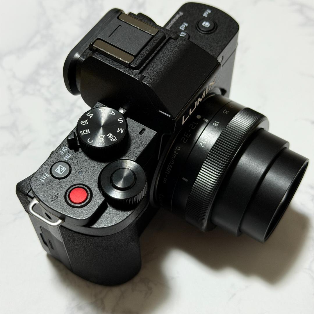 LUMIX DC-G100DK 標準ズームレンズキット【中古美品】