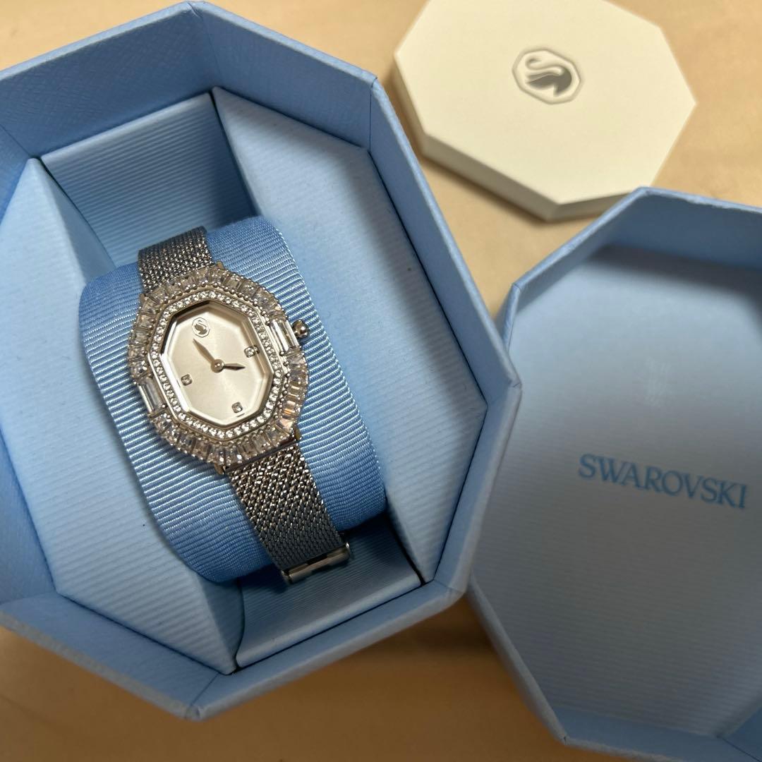 スワロフスキー　Matrix octagon ウォッチ　時計　シルバー