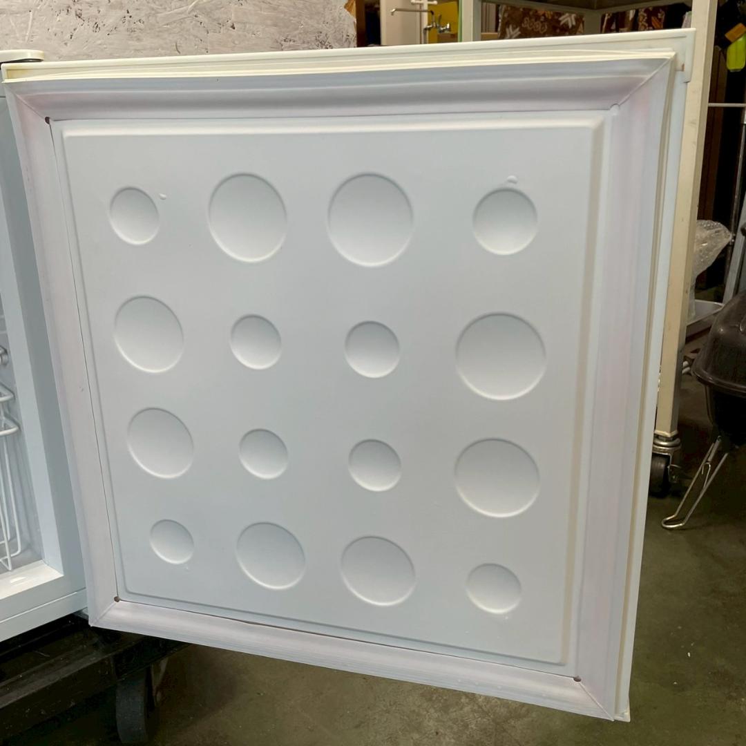 【ALLEGiA】 家庭用ノンフロン冷凍庫アレジア AR-BD40 A0488